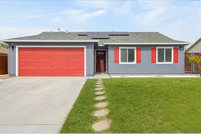 821 Feather Ct, Hollister, CA 95023 - Photo 1
