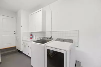 2711 Toledo Ave, Santa Clara, CA 95051 - Photo 33