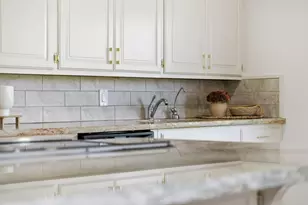 2711 Toledo Ave, Santa Clara, CA 95051 - Photo 17