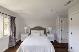 475 Fir Ln, Los Altos, CA 94024 - Photo 25