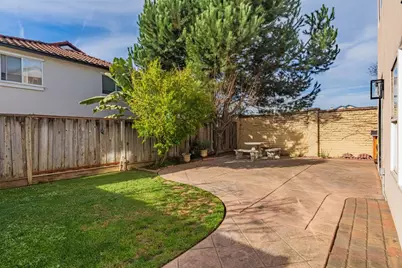 1099 Twin Creeks Dr, Salinas, CA 93905 - Photo 37