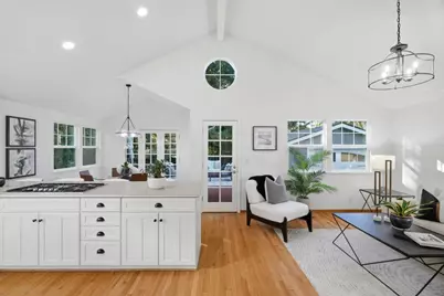 750 Los Robles Ave, Palo Alto, CA 94306 - Photo 13