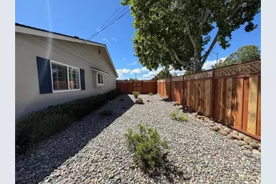1375 Colleen Way, Campbell, CA 95008 - Photo 31