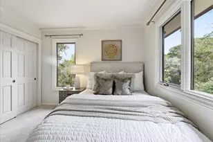 25564 Fernhill Dr, Los Altos Hills, CA 94024 - Photo 27