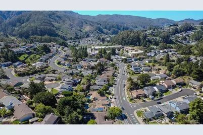 800 Oddstad Blvd, Pacifica, CA 94044 - Photo 43