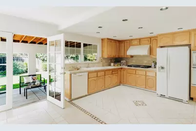 5506 Century Park Way, San Jose, CA 95111 - Photo 41