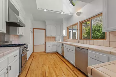 206 Ravenswood Ct, Santa Cruz, CA 95060 - Photo 27