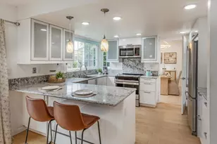 985 Summerfield Dr, San Jose, CA 95121 - Photo 7