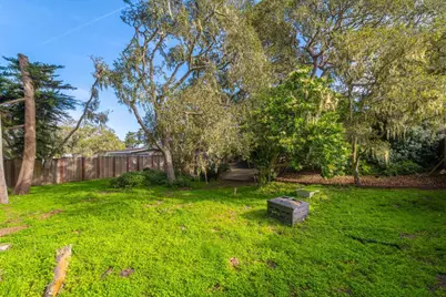 1132 Seaview Ave, Pacific Grove, CA 93950 - Photo 17