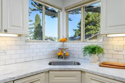 12 Cranfield Ave, San Carlos, CA 94070 - Photo 13