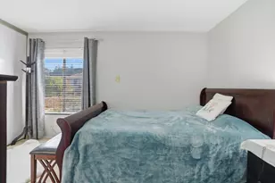 205 Del Valle Cir, El Sobrante, CA 94803 - Photo 13