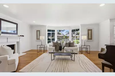 309 Crest Dr, San Jose, CA 95127 - Photo 11