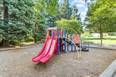 11563 Country Spring Ct, Cupertino, CA 95014 - Photo 43