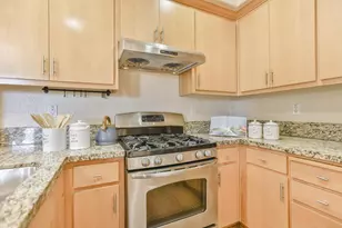 958 E Duane Ave 200, Sunnyvale, CA 94085 - Photo 15