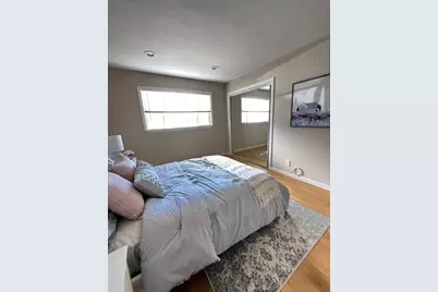 3001 Los Prados St 104, San Mateo, CA 94403 - Photo 9