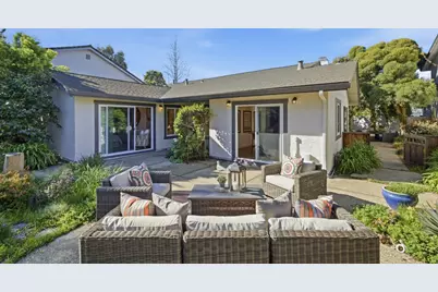 572 Seahorse Ln, Redwood Shores, CA 94065 - Photo 31