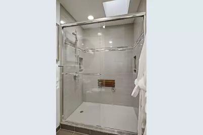 572 Seahorse Ln, Redwood Shores, CA 94065 - Photo 19