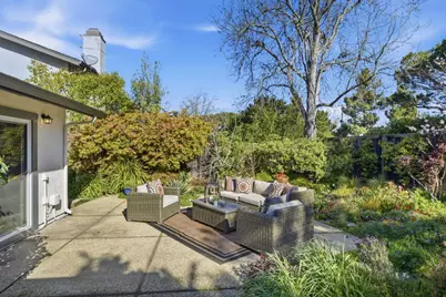 572 Seahorse Ln, Redwood Shores, CA 94065 - Photo 29