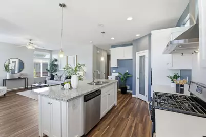 500 West 10th St 112, Gilroy, CA 95020 - Photo 13