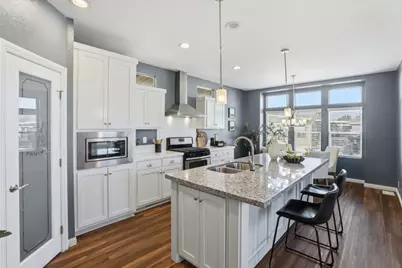 500 West 10th St 112, Gilroy, CA 95020 - Photo 11