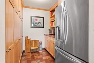 1208 Bernal Ave, Burlingame, CA 94010 - Photo 19