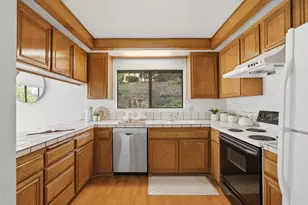 17 Azalea Ln, San Carlos, CA 94070 - Photo 7