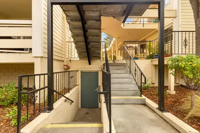 576 W Parr Ave 1, Los Gatos, CA 95032 - Photo 27