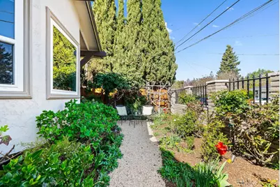 344 W Oakwood Blvd, Redwood City, CA 94061 - Photo 41