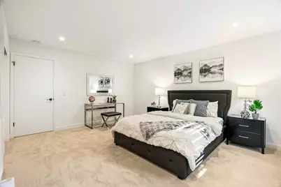 344 W Oakwood Blvd, Redwood City, CA 94061 - Photo 23