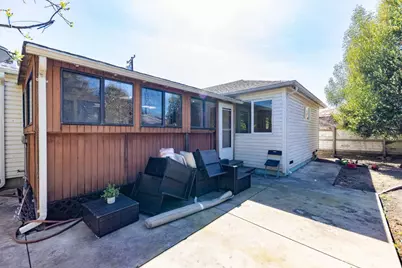 1537 Cypress Ave, San Mateo, CA 94401 - Photo 57