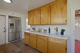 1537 Cypress Ave, San Mateo, CA 94401 - Photo 23