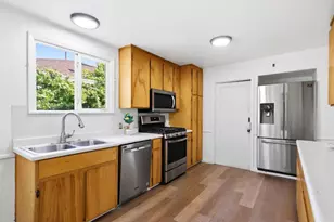 1537 Cypress Ave, San Mateo, CA 94401 - Photo 19