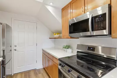 710 Winstead Ct, Sunnyvale, CA 94087 - Photo 11