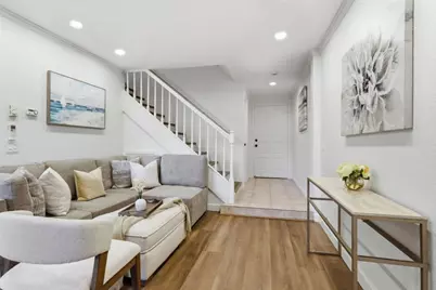 710 Winstead Ct, Sunnyvale, CA 94087 - Photo 3