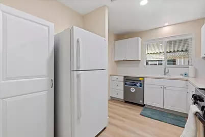 2395 Delaware Avenue 126, Santa Cruz, CA 95060 - Photo 17