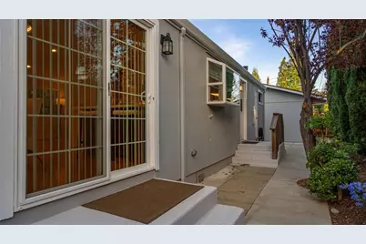 14355 La Rinconada Dr, Los Gatos, CA 95032 - Photo 37