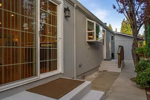 14355 La Rinconada Dr, Los Gatos, CA 95032 - Photo 37