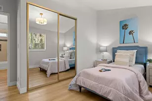 14355 La Rinconada Dr, Los Gatos, CA 95032 - Photo 25