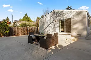 14355 La Rinconada Dr, Los Gatos, CA 95032 - Photo 41