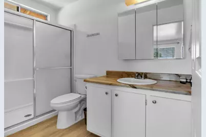 6245 Pantano Dr, Sacramento, CA 95824 - Photo 19