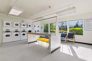 8 Commodore Dr C457, Emeryville, CA 94608 - Photo 19