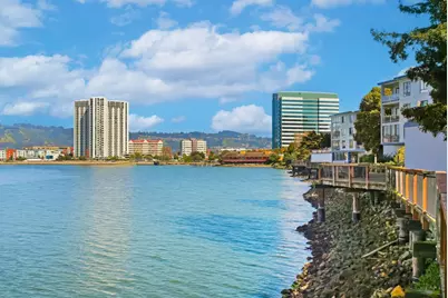 8 Commodore Dr C457, Emeryville, CA 94608 - Photo 37