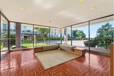 8 Commodore Dr C457, Emeryville, CA 94608 - Photo 23