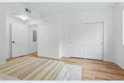 88 N Jackson Ave 211, San Jose, CA 95116 - Photo 17