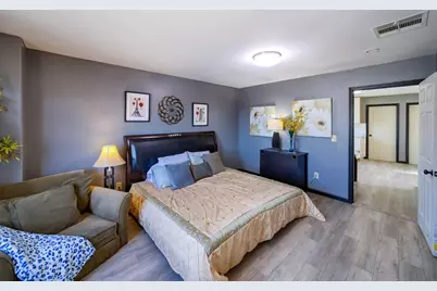 816 7th Ave, Oakland, CA 94606 - Photo 33