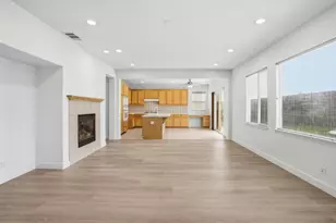 381 Honeybell St, Los Banos, CA 93635 - Photo 5