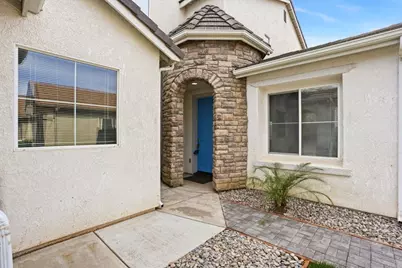 381 Honeybell St, Los Banos, CA 93635 - Photo 3