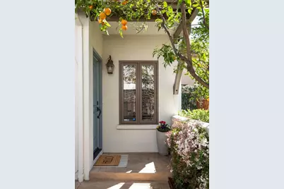 1331 Hoover St, Menlo Park, CA 94025 - Photo 1