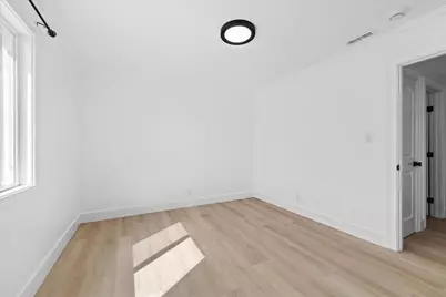 3817 Martin Dr, San Mateo, CA 94403 - Photo 27