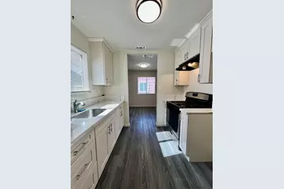 7330 25th Ave, Sacramento, CA 95820 - Photo 9